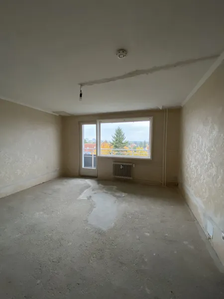 Renovierungsbedürftig - 2 Zimmerwohnung mit Balkon — photo 1